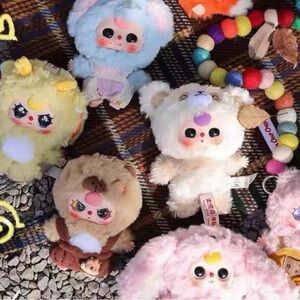 Random Baby three or Popmart item for live show